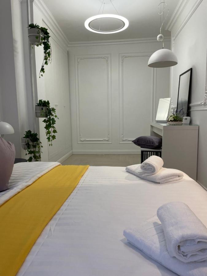 Luxury City Studios Curtea de Argeş المظهر الخارجي الصورة
